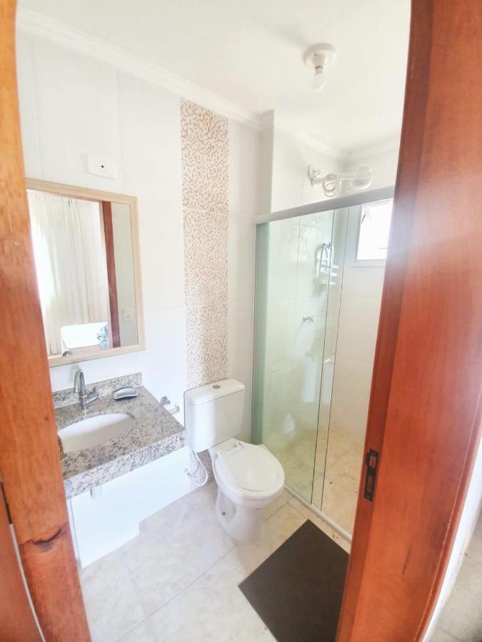 Lindo Apto Com 3 Quartos, Apenas 1 Quadra Da Praia Das Toninhas Apartment Ubatuba Ngoại thất bức ảnh